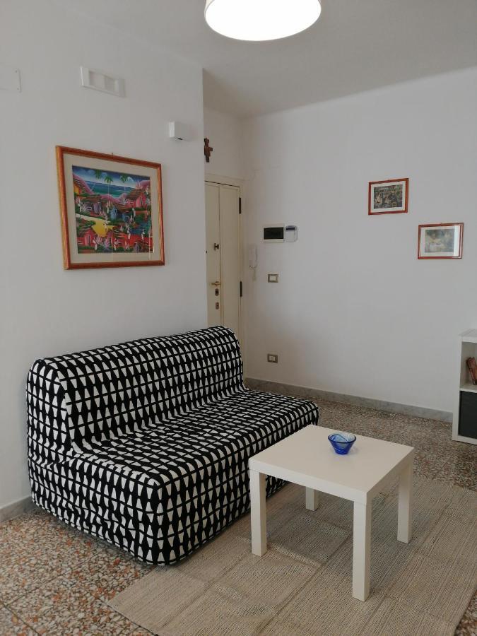 バーリCasa Minu' - Affitti Brevi Italiaアパートメント エクステリア 写真