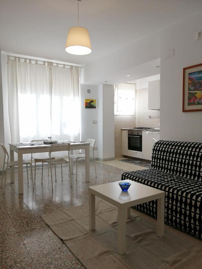 バーリCasa Minu' - Affitti Brevi Italiaアパートメント エクステリア 写真