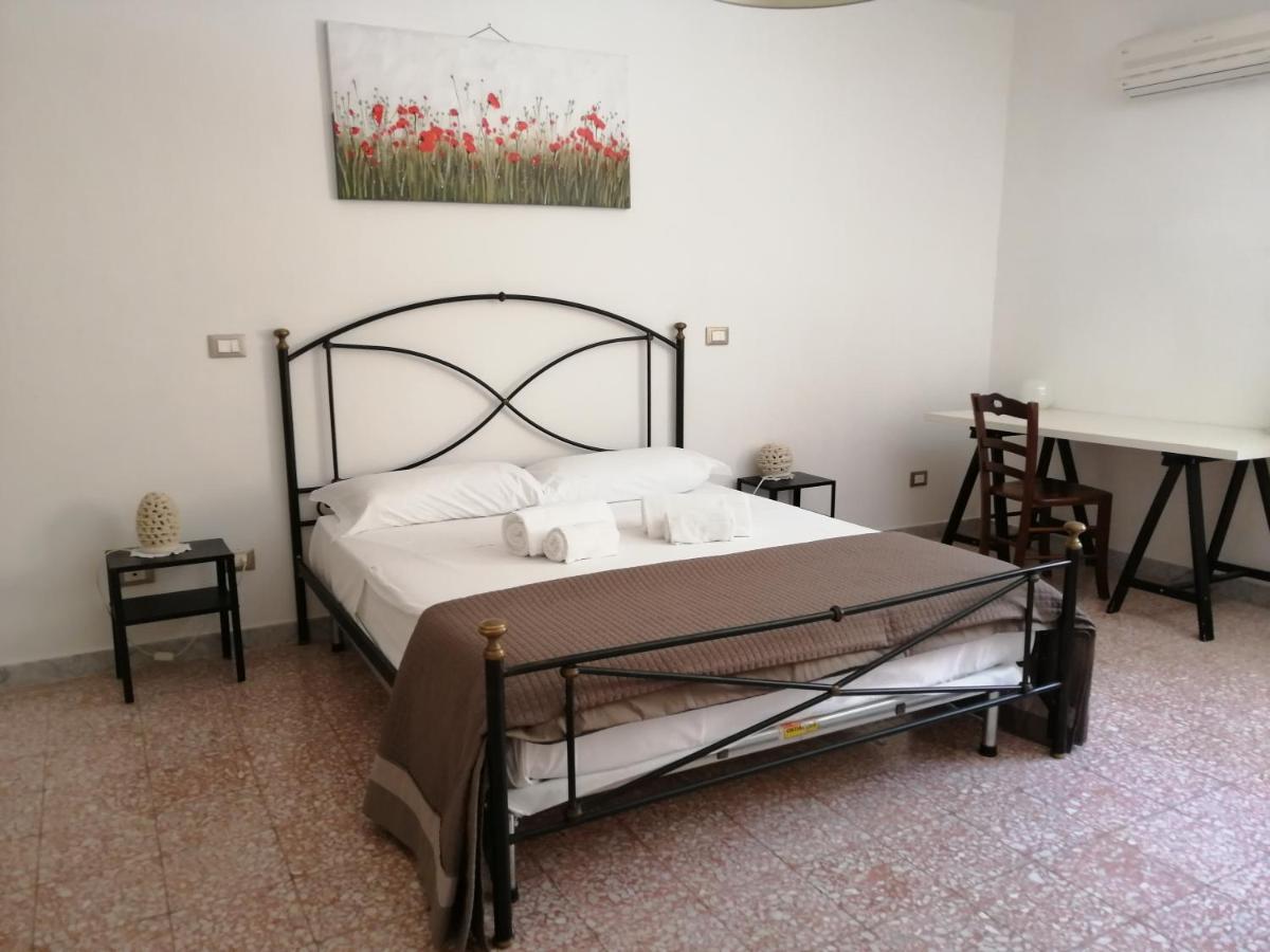 バーリCasa Minu' - Affitti Brevi Italiaアパートメント エクステリア 写真